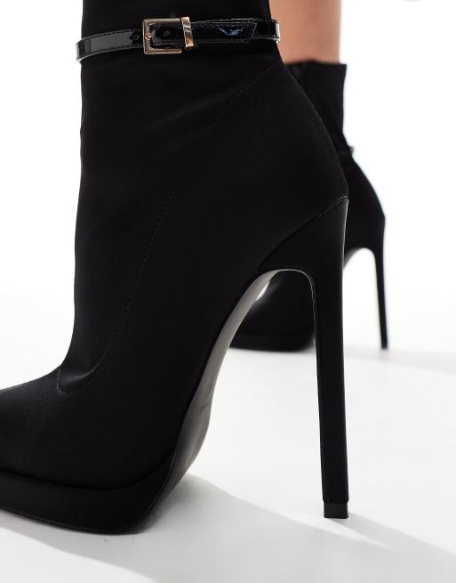 Simmi London Larisay Ankle Boot in Black