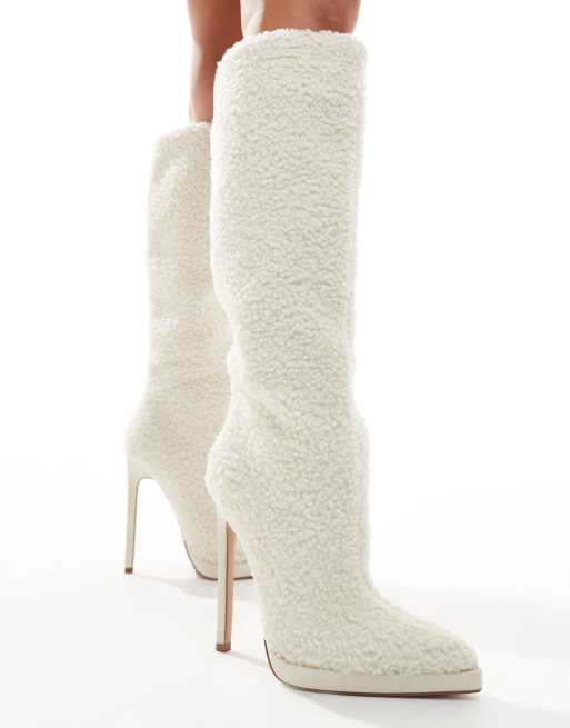 Simmi London Laylani Teddy Knee Boot in Cream Brown