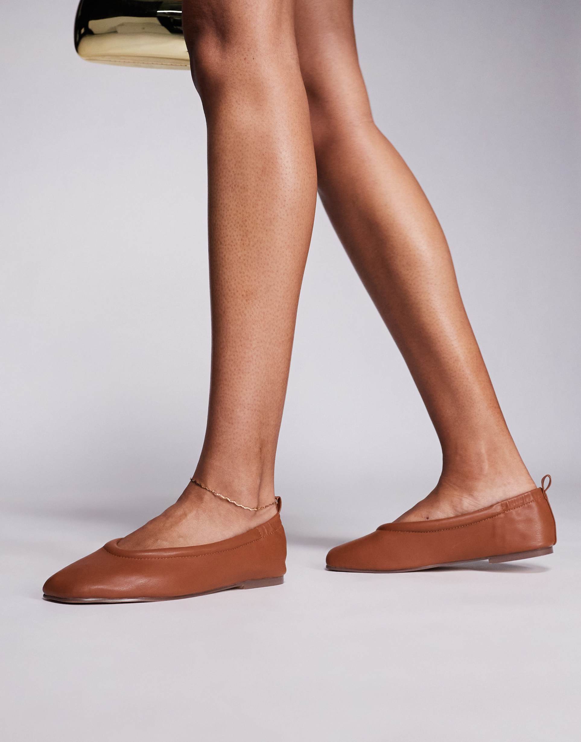 simmi london leesa wide fit ballerina flats in tan