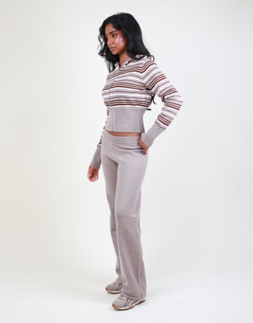 Simmi London Low waist fine knit trouser in brown, 2 of 4