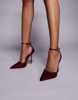 Simmi Wide Fit Simmi London Mandisa Wide Fit mesh heeled shoes in burgundy-Red