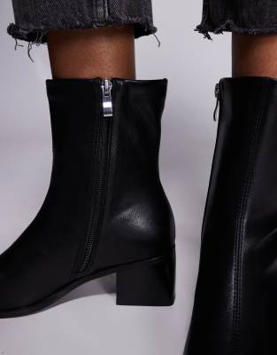 Simmi Shoes Simmi London Nimer Block Heeled Mid Ankle Boots In Black
