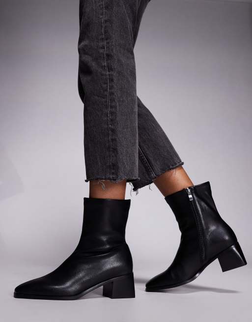 Simmi London Nimer Wide Fit block heeled mid ankle boots in black, 4 of 4