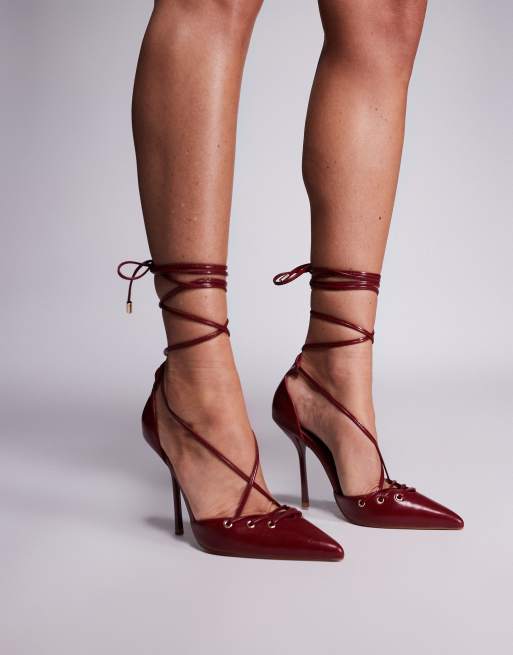 Simmi London Onix pointed toe heeled shoes with tie leg strap in red, 2 of 4