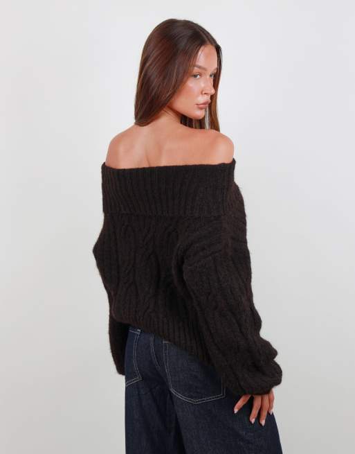 Simmi London Oversized off shoulder knitted jumper in brown, 3 of 5