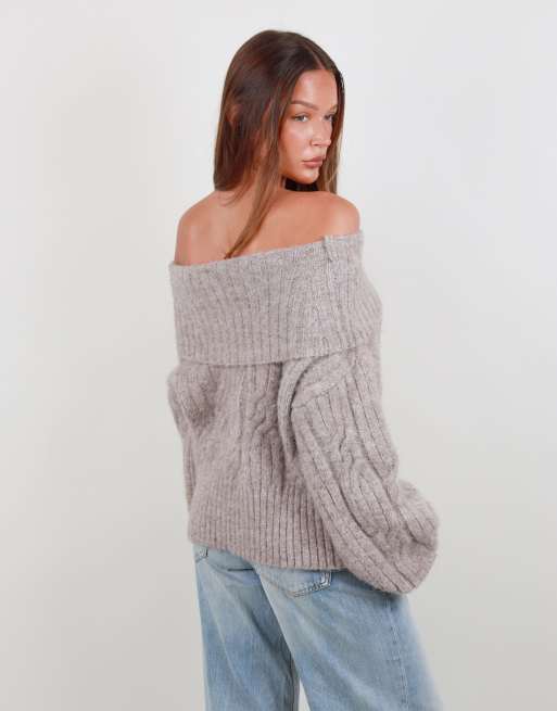 Simmi London Oversized off shoulder knitted jumper in mocha, 3 of 5