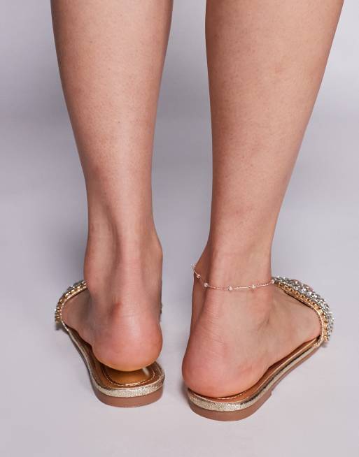 Simmi London Paison diamante flat sandals in gold metallic, 3 of 4