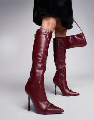 Simmi London Palace Stilleto Pointed knee boot in Red