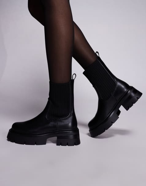 Simmi London Paulie Wide Fit chunky low ankle boots in black - view 1