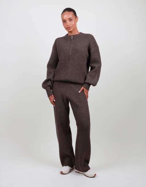 Simmi London Petite ribbed knitted trousers in brown - view 1