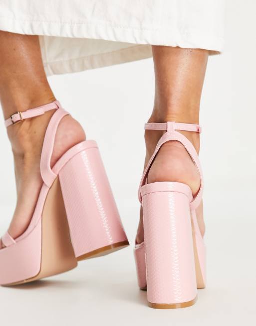 Light pink sale platform sandals