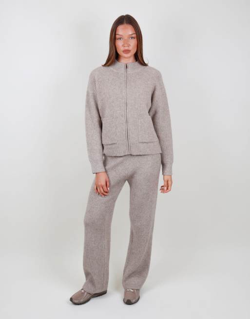 Simmi London Ribbed knit zip up funnel neck sweater in beige, 5 of 5