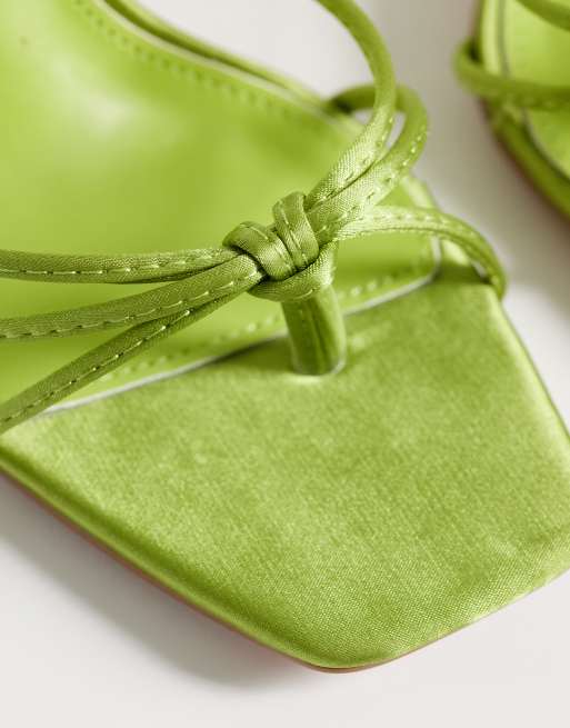 SIMMI London - Sabrina - Sandales en satin à talon et brides - Vert, 3 de 4