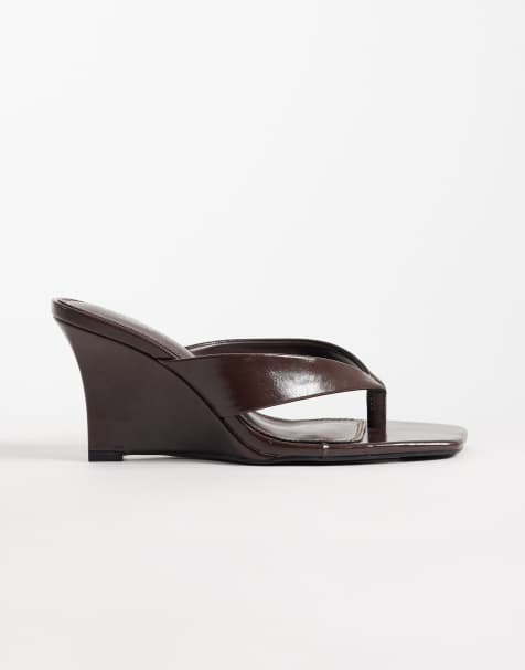 SIMMI London - Senia - Sandalen met sleehak in chocoladebruin lakleer - view 1