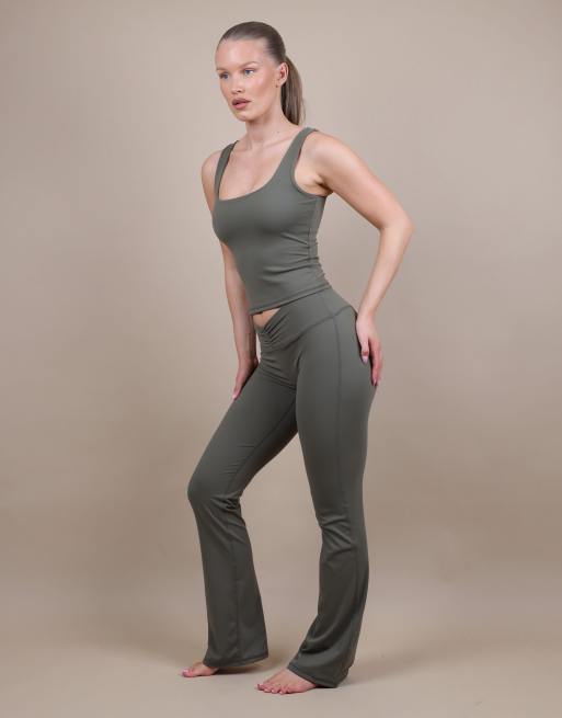Simmi London Soft touch ruched front flared leggings in olive, 4 of 4