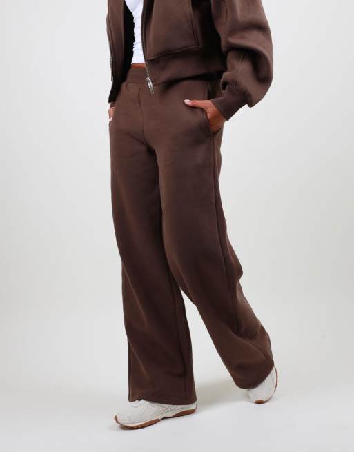 Simmi London Straight leg joggers in brown, 2 of 4