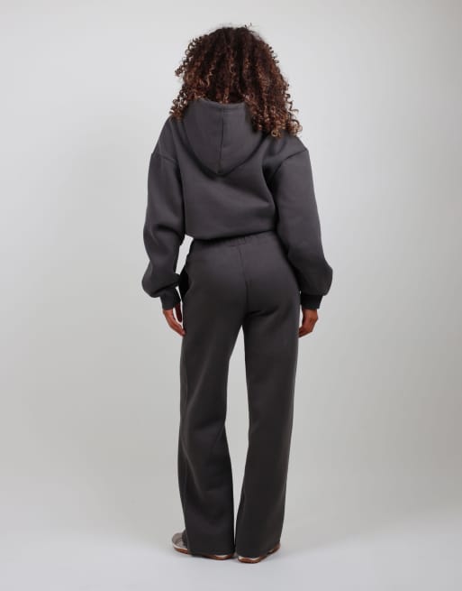 Simmi London Straight leg joggers in grey, 5 of 5