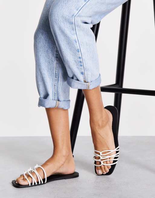 SIMMI London – Tashina – Mules-Sandalen in Weiß