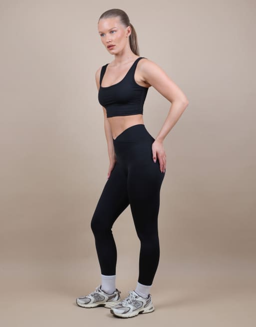 Simmi London V front sculpt ankle length leggings in black, 4 of 4