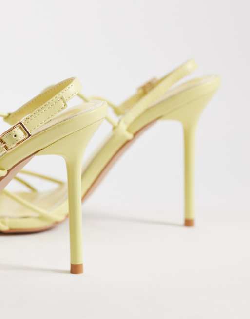 SIMMI London – Vera – Gula klacksandaler med smala remmar, 3 av 4