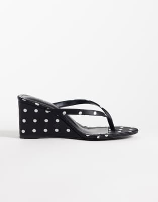 Simmi Shoes Simmi London Wedge Toe Thong Sandals In Black