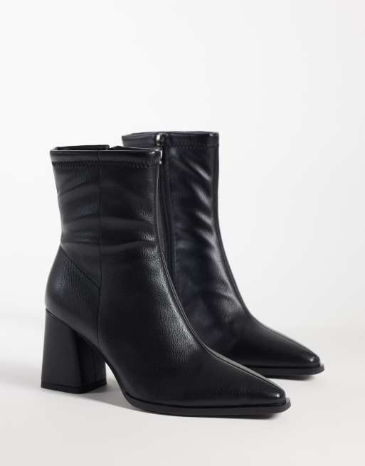 Simmi London Wide Fit Bark block heeled ankle boots in black, 2 of 4