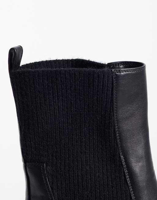 Simmi London Wide Fit Caitlin Chunky pull on ankle boots in black , 3 of 4