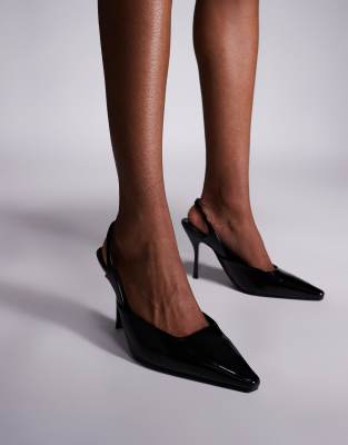 Simmi London Wide Fit - Darcia - Spitze Absatzschuhe in Schwarz mit Fersenriemen, weite Passform