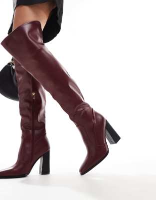 Simmi London Wide Fit - Diego - Overknee-Stiefel in Burgunderrot mit weiter Passform