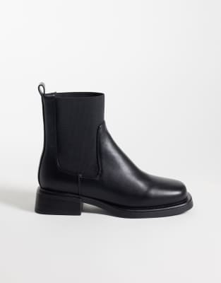 Simmi Wide Fit Simmi London Wide Fit Duff Pull On Ankle Boots In Black
