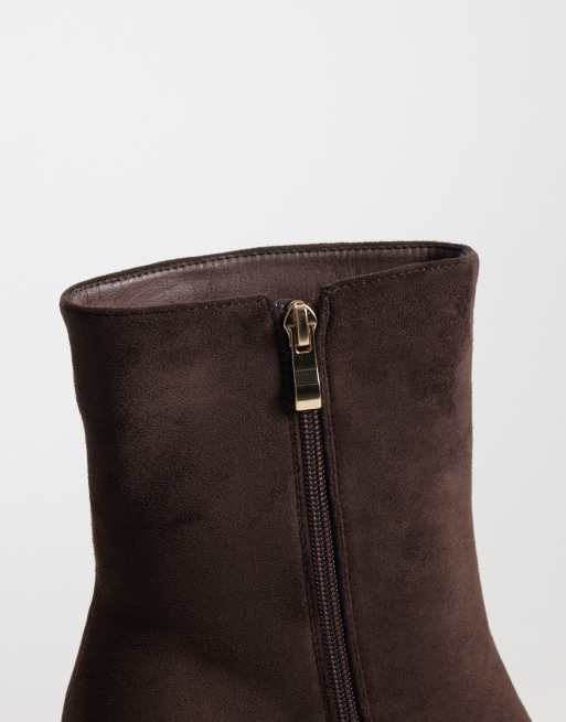 Simmi London Wide Fit Ember pointed ankle boots in brown suedette, 3 of 4