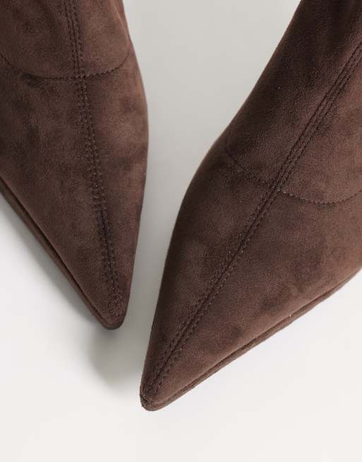 Simmi London Wide fit Grech heeled sock boots in brown Suedette, 3 of 4
