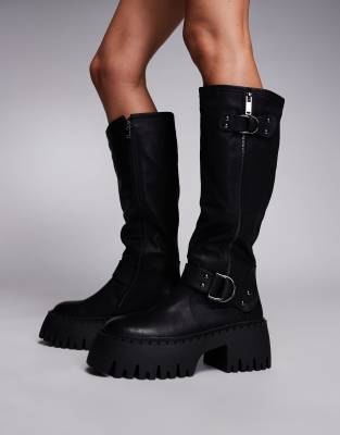 Simmi London Wide Fit - Harli - Bikerstiefel in Schwarz mit dicker Sohle