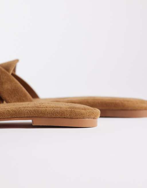 Simmi London Wide Fit Jade flat sandals in tan suedette, 3 of 4