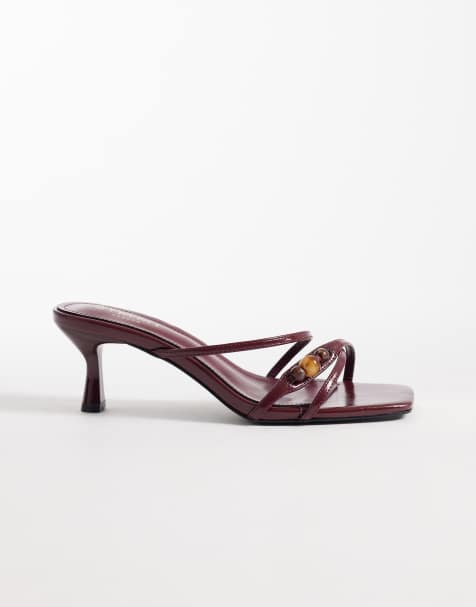 Simmi London Wide Fit – Jenny – Bordowe sandały na obcasach-kaczuszkach, z koralikami - view 1