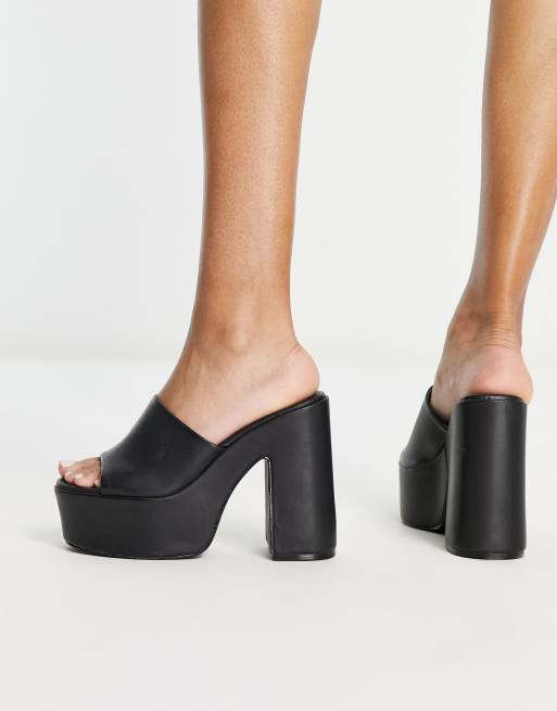 Simmi London Wide Fit – Lala – Czarne sandały na platformie, 2 z 4