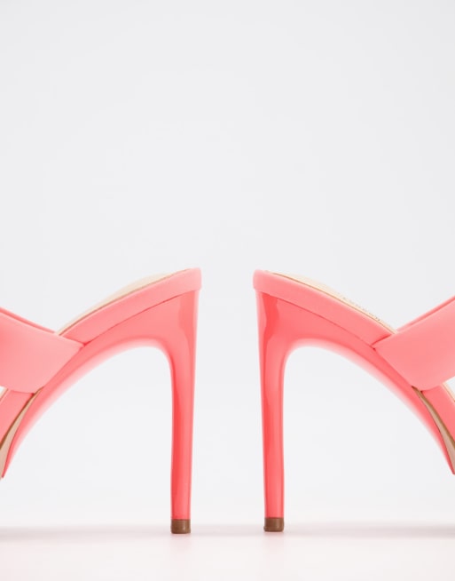 Simmi London Wide Fit Skye padded mules in pink, 3 of 4