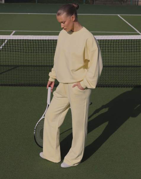 Simmi London Wide leg joggers in yellow - view 1