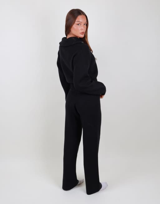 Simmi London Wide leg knitted trouser in black, 3 of 4