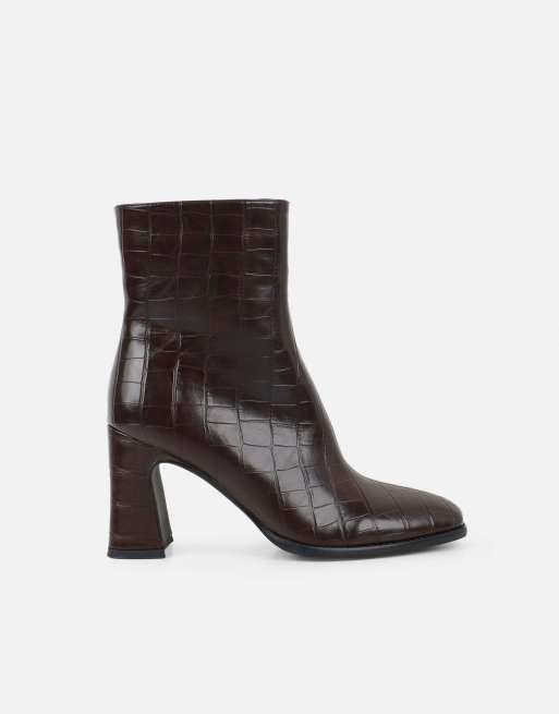 SIMMI Shoes Briar croc boots in brown croc, 2 of 4
