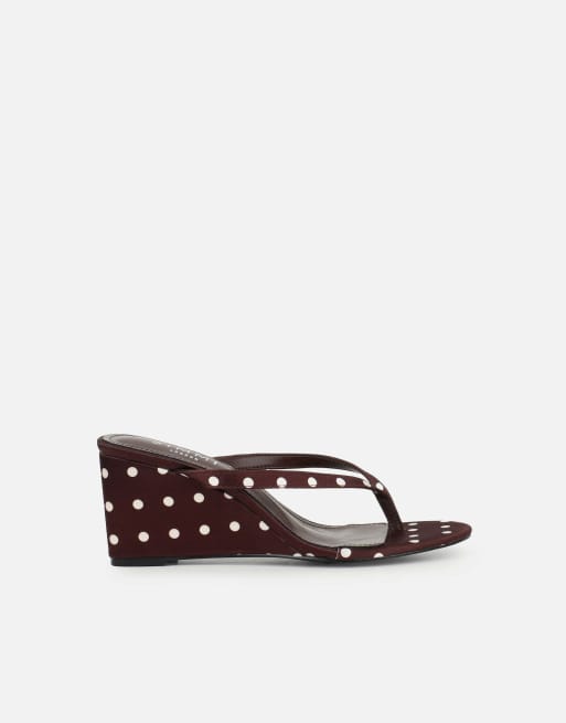SIMMI Shoes Emeriee Toe Post Wedge Sandals in brown polka, 2 of 4