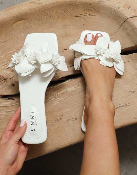 SIMMI Shoes Gilly flower detail flat sandals in white - view 1