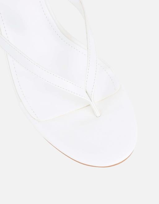 SIMMI Shoes Immy toe post wedge sandals in white, 4 of 4