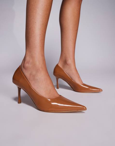 SIMMI Shoes Luka vintage low heeled court shoes in tan - view 1
