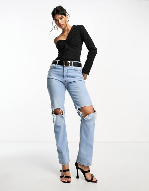 Simmi tailored off shoulder body in black, 3 of 4