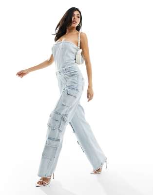 Simmi - Trägerloser Jeans-Jumpsuit in Blau mit weitem Bein