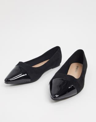 simply be black shoes