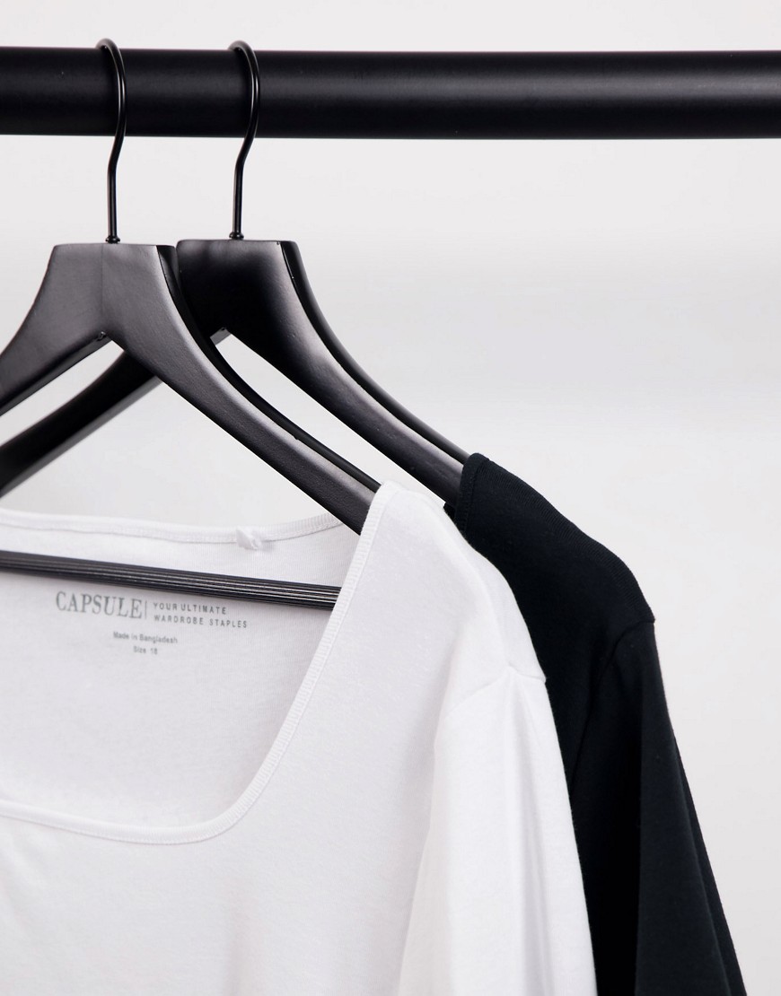 Confezione da 2 T-shirt con scollo quadrato, colore nero e bianco-Multicolore - Simply Be T-shirt donna  - immagine3