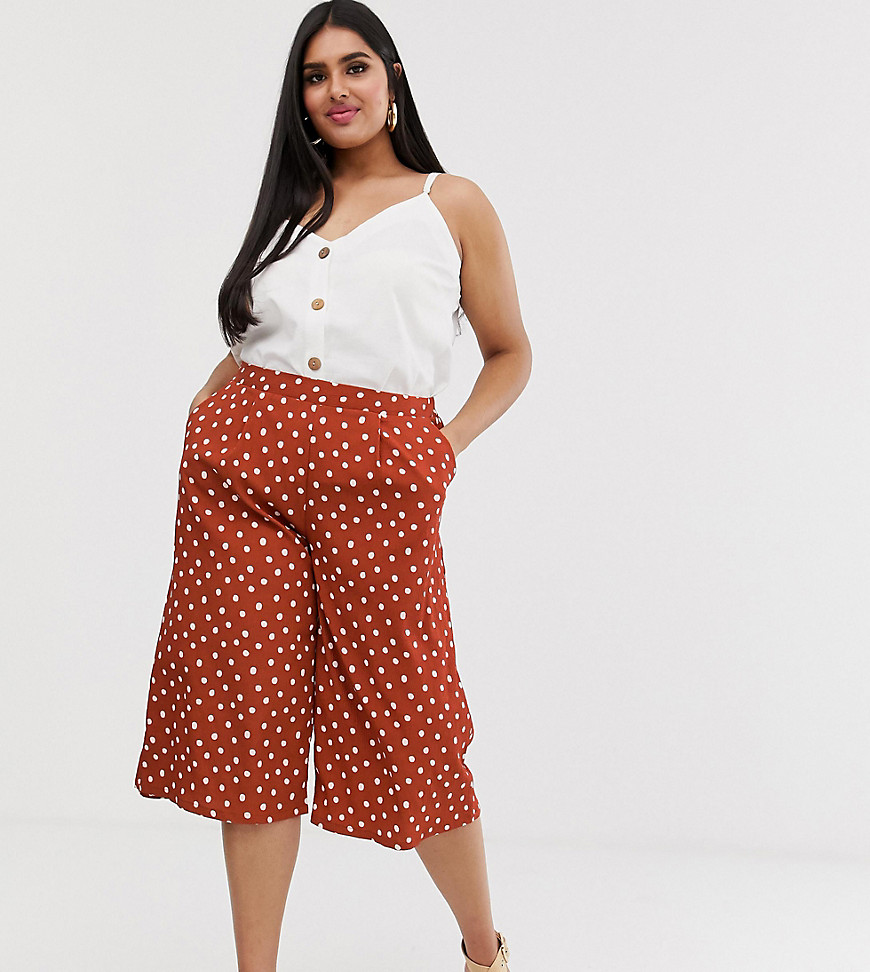 Plus-size culottes by Simply Be An alternative to your jeans Spot print High rise Stretch-back waistband Midi length Wide leg Fitted at the top, flowing at the bottom