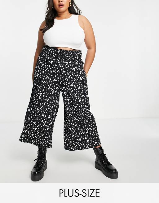 Simply Be - Exclusives - Culotte met geplooide taille in witte bloemenprint